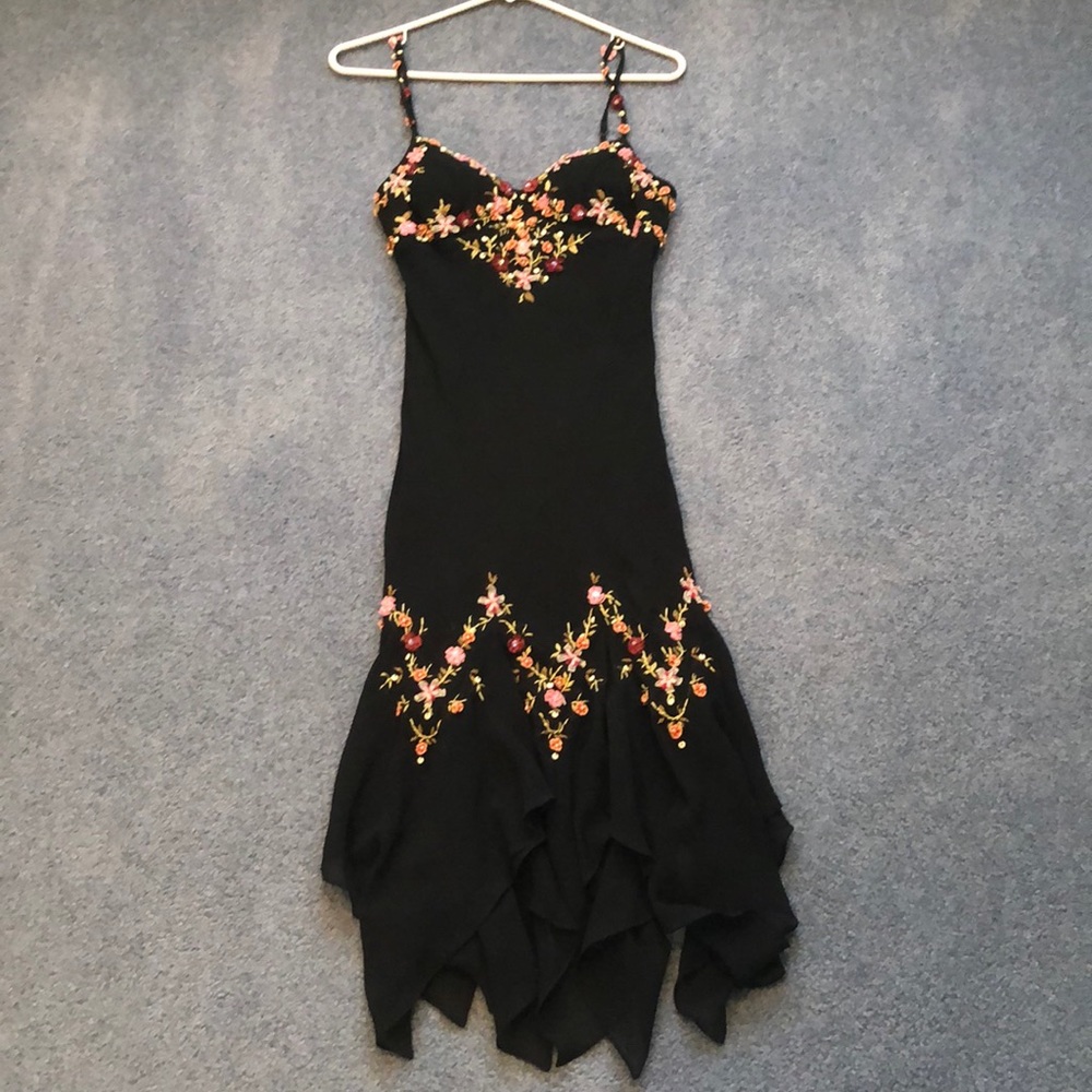 Sue Wong midi dress